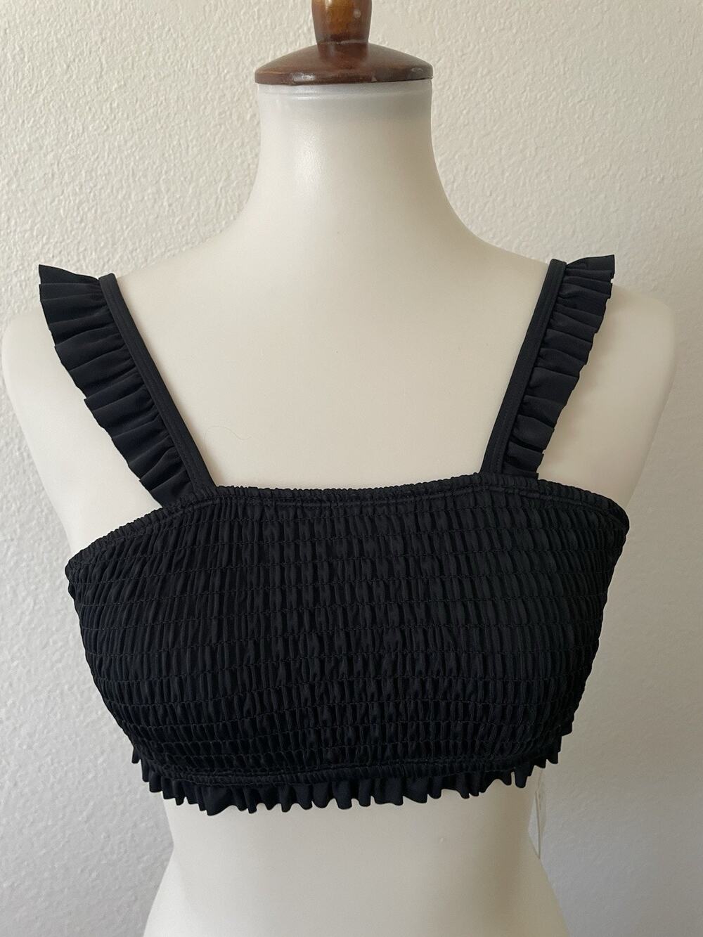 Cupshe Swim Bikini Top Seersucker Ruffled Black Swimwear
